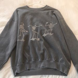 skateboard skull crewneck